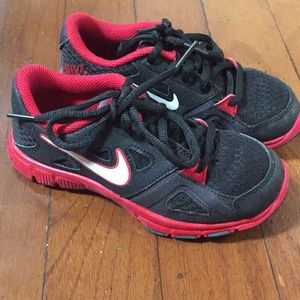 Size 12.5 Nike Little Boys Sneaker